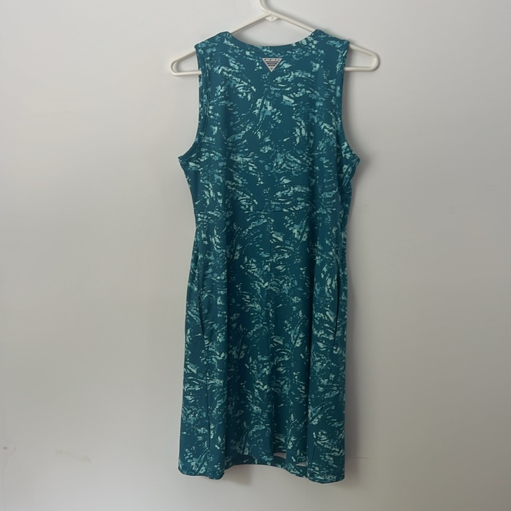Columbia Freezer Tank Dress, performance fishing gear, size Medium with pockets - Picture 4 of 6